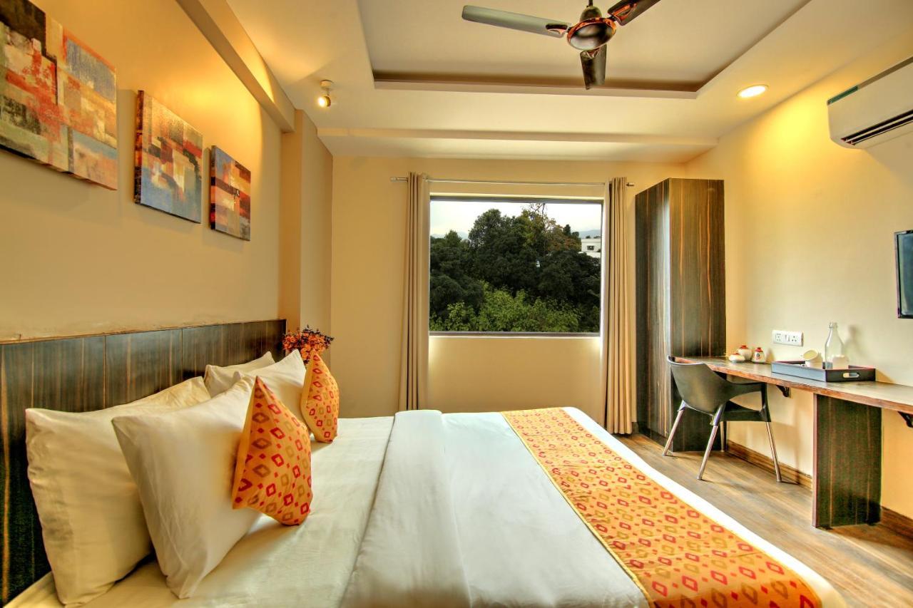 Artisan Rooms New Delhi Exterior photo